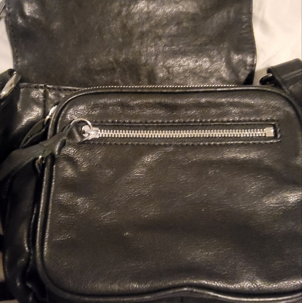 Alexander McQueen crossbody bag - Picture 5 of 7